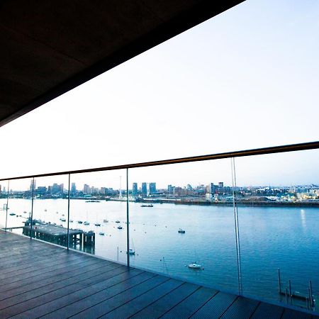 Waterfront- London Greenwich O2 Arena 2 Bed Flat Buitenkant foto